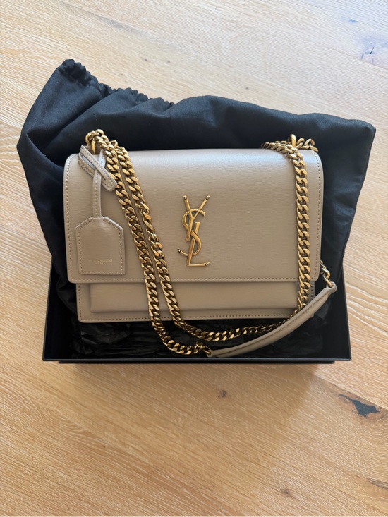 Yves Saint Laurent Handbags - Yves Saint Laurent Beige medium sunset bag NWT